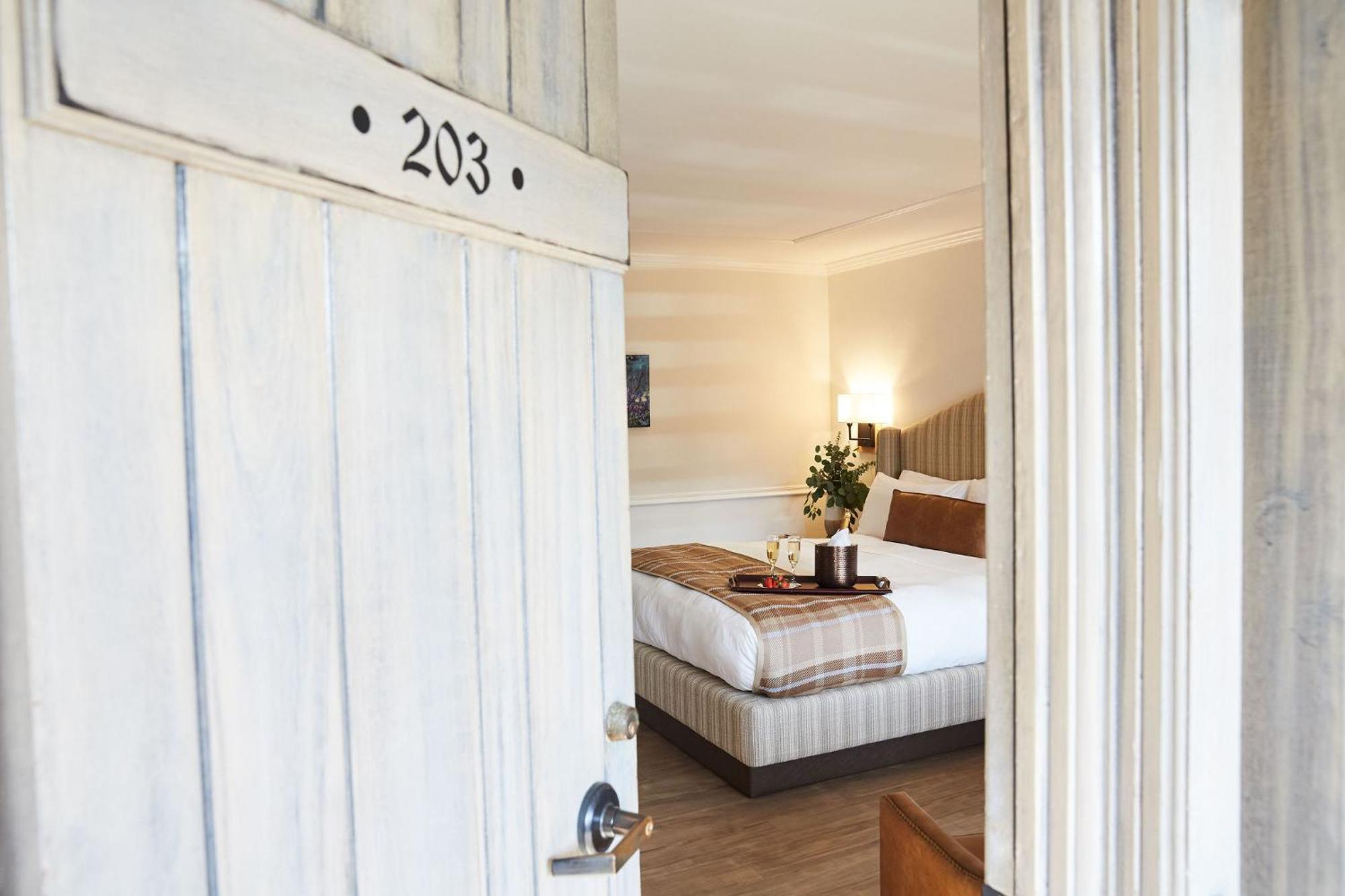 Coachman'S Inn, A Four Sisters Inn Carmel-by-the-Sea Exterior photo