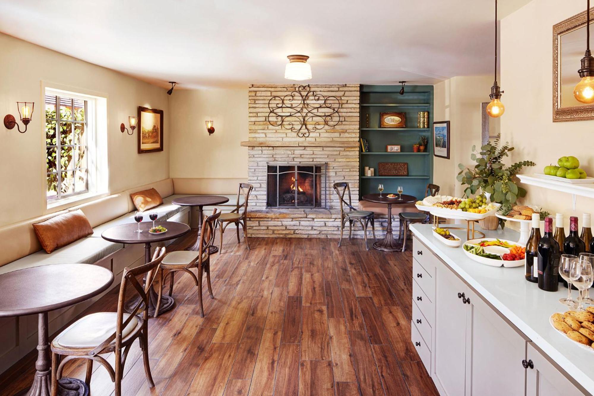 Coachman'S Inn, A Four Sisters Inn Carmel-by-the-Sea Exterior photo