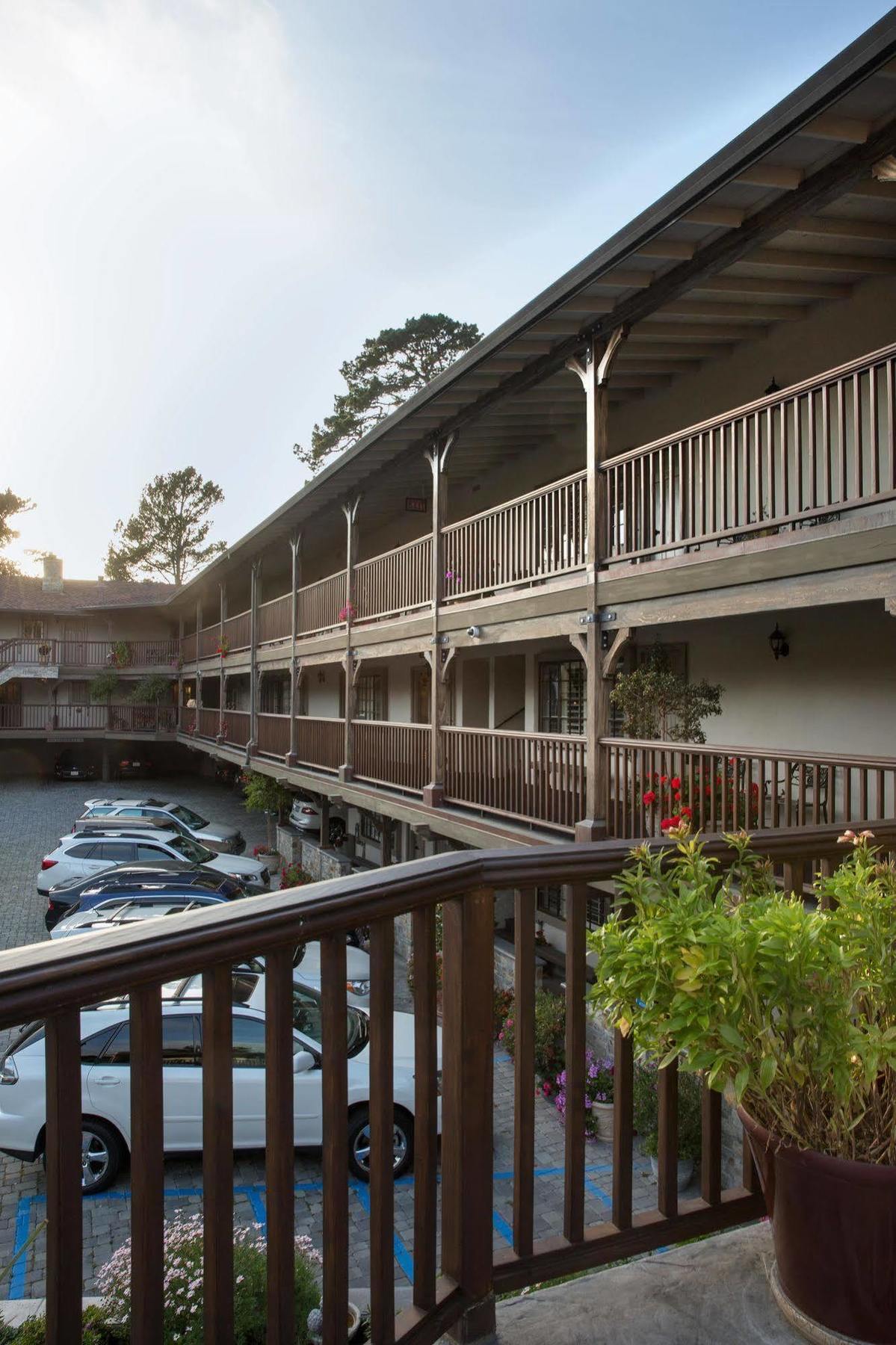 Coachman'S Inn, A Four Sisters Inn Carmel-by-the-Sea Exterior photo