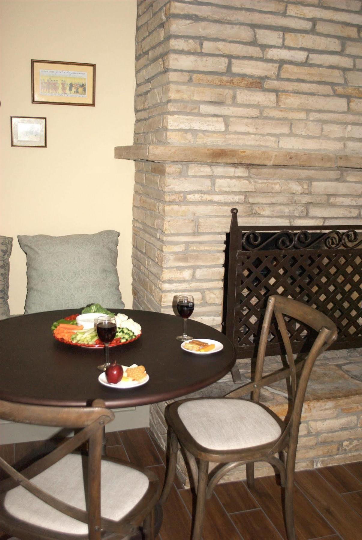 Coachman'S Inn, A Four Sisters Inn Carmel-by-the-Sea Exterior photo