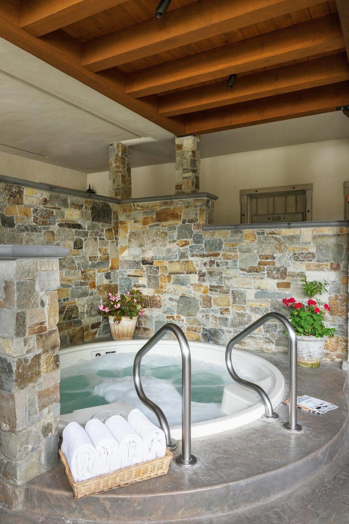 Coachman'S Inn, A Four Sisters Inn Carmel-by-the-Sea Exterior photo